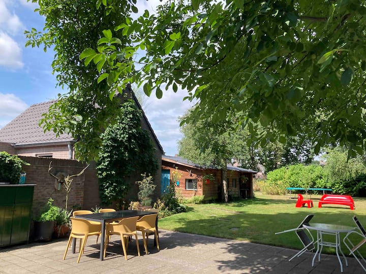 Stylish House With Lush Garden - Eersel