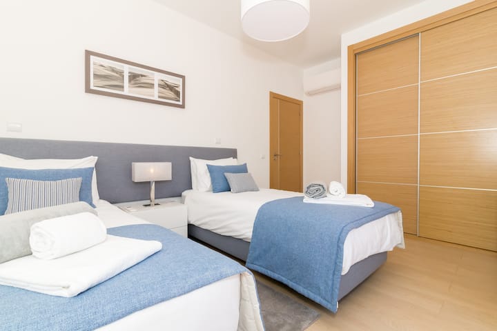 חדר שינה זוגי