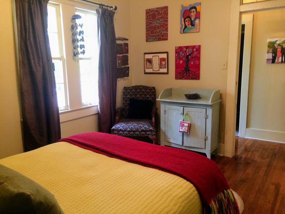 Lovely Bedroom with Double Bed