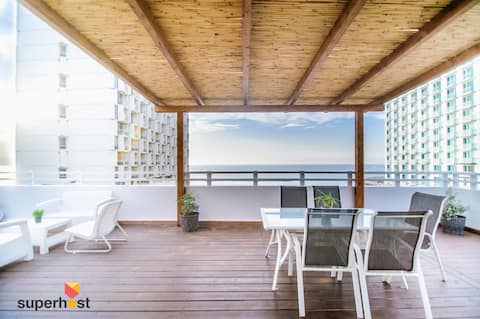 SeaPenthouse · ♚ SeaPenthouse/TLV-Beach/80M²Roof/PrivateParking ★