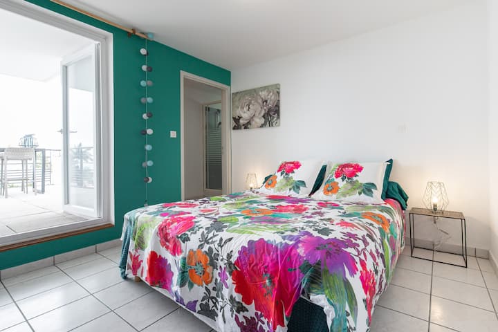 1号卧室，可通往露台 