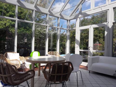 Large house with fantastic conservatory in List