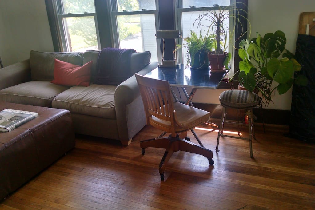 Pleasant couch / laptop space