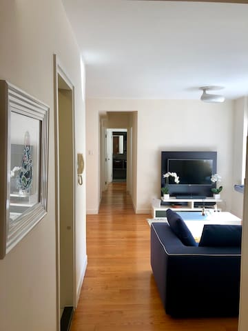 Best deal! 2.5bed / 2 bath in the heart of Soho