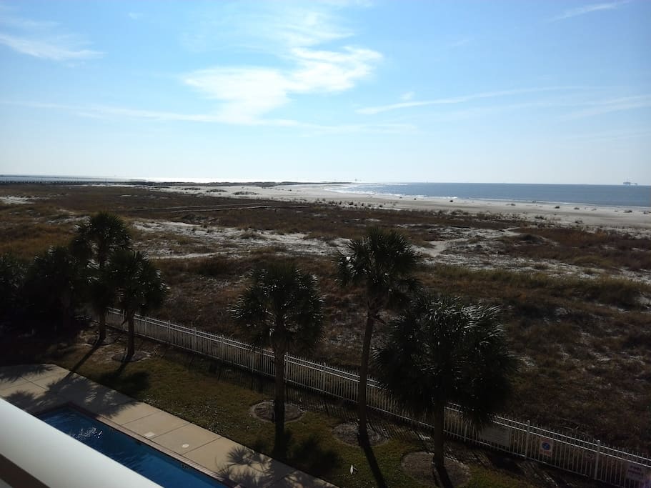 DI Beach Club 305