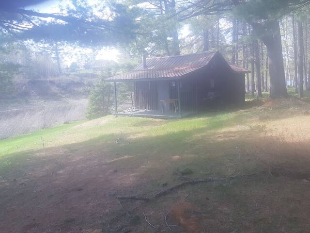 Entire Private 11 acre island with 5 cottages. gallery image 3