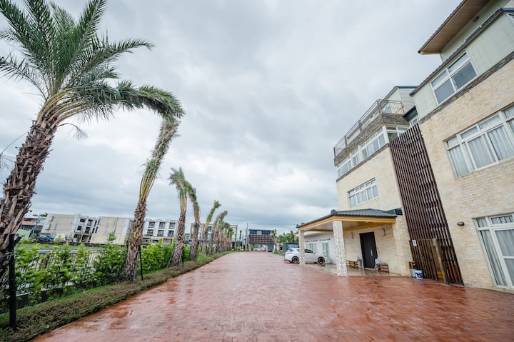 【41人包棟villa】宜蘭秋戀會館~大團體、度假式生活設施 - Wulai District