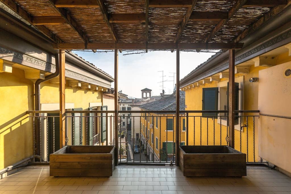 Terrace towards the historical roof of Peschiera town