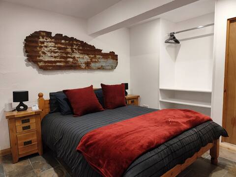 Kempies-Cozy house on the NC500 (Self Catering)
