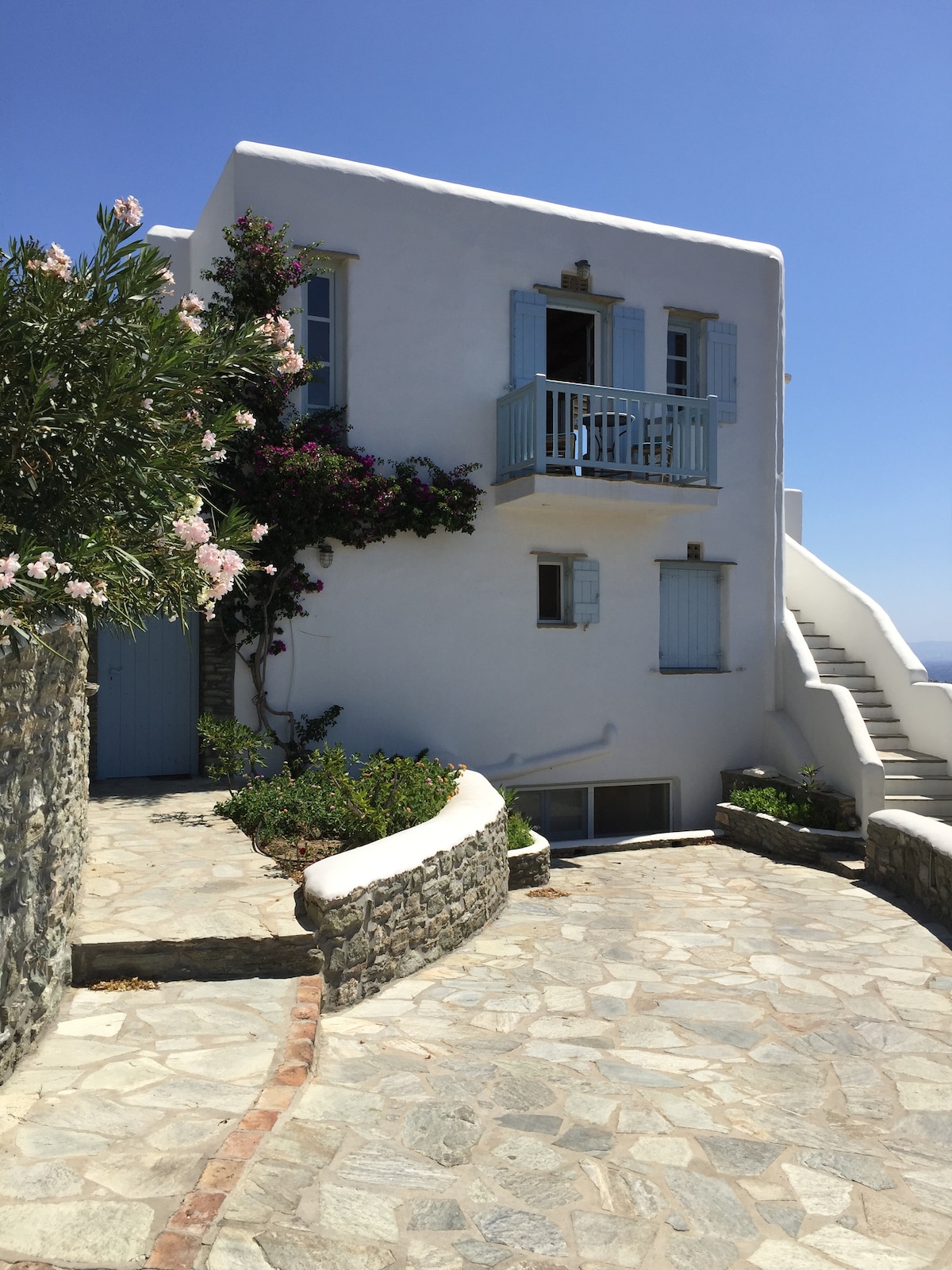 Villa Selini — view 3