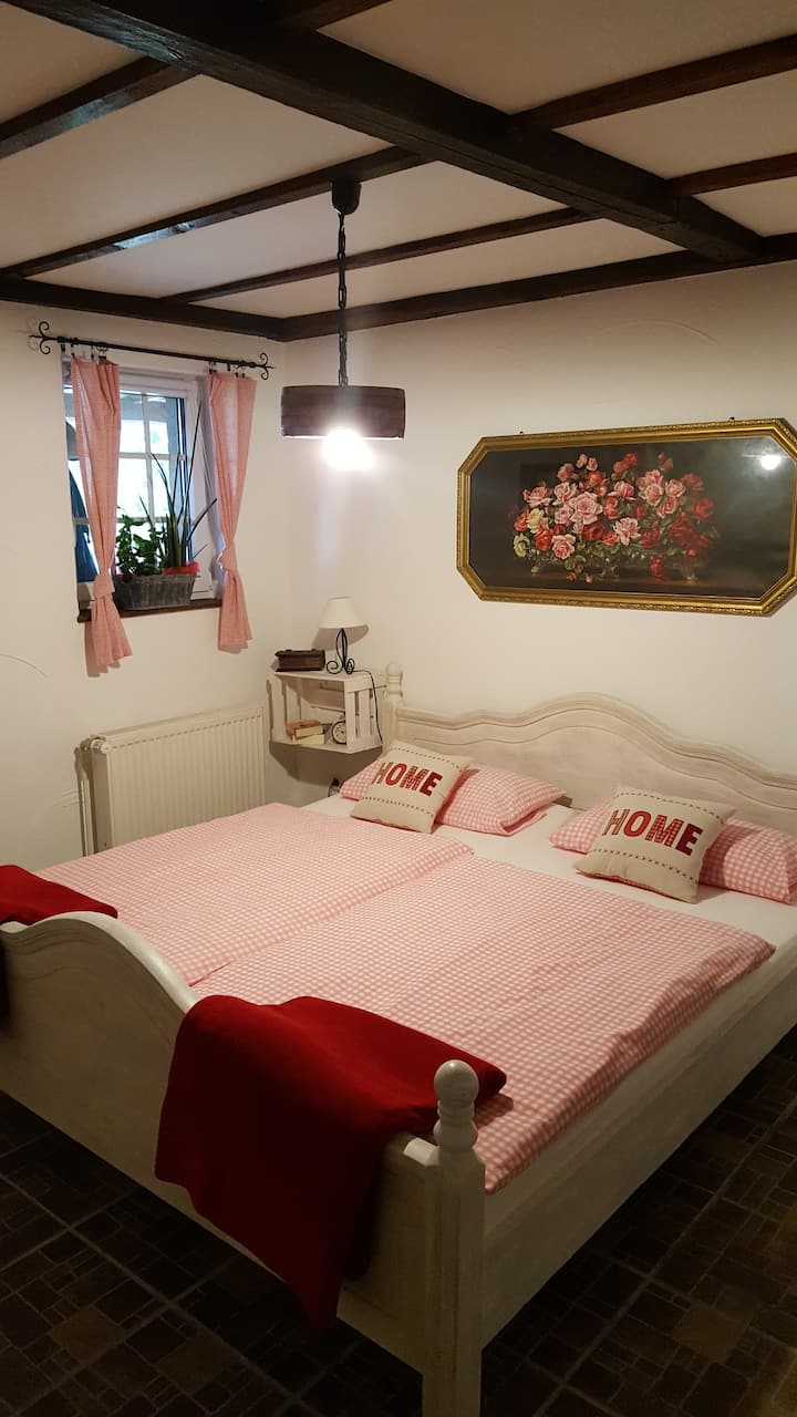 Segunda habitación con cama matrimonial