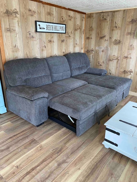 Successful Airbnb property: Lakeside camp near Acadia National Park in Ellsworth