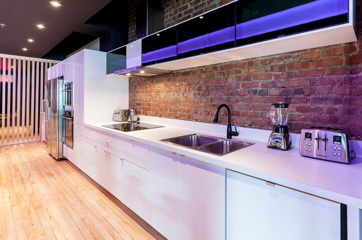 Holland Hotel | The Creative Loft gallery image 3