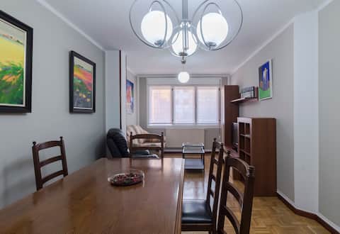 Pola de Lena, Downtown, City Hall