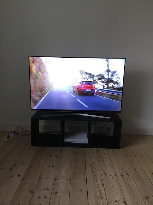 Cable, x-box and Apple-tv
