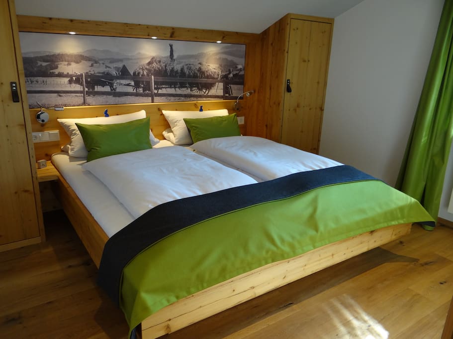 Schlafzimmer 2
