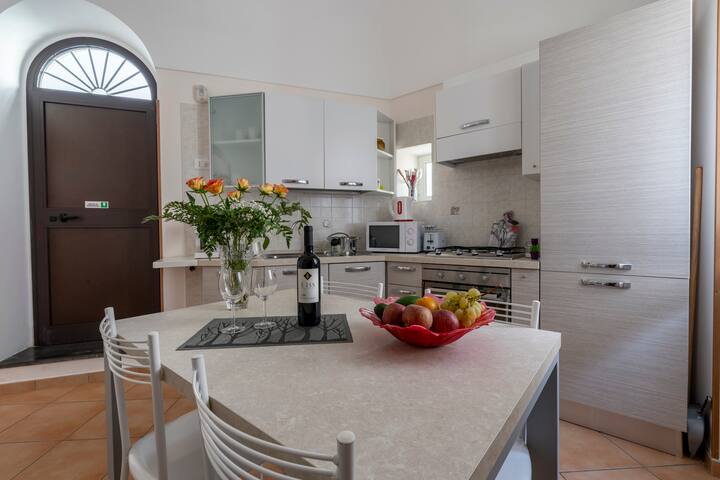 Airbnb Piazza S Giovanni Del Toro Vacation Rentals