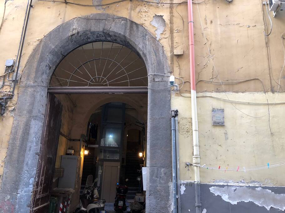 ingresso fabbricato