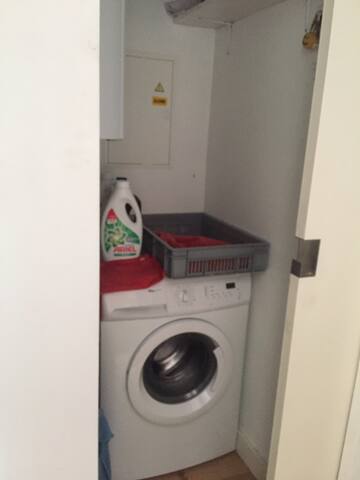 Lovely apartment in “Le Châtelain” – 2 bedrooms gallery image 3