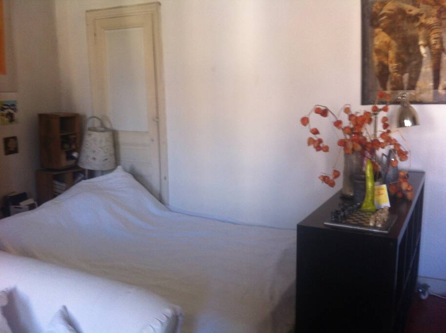 Salon avec chambre