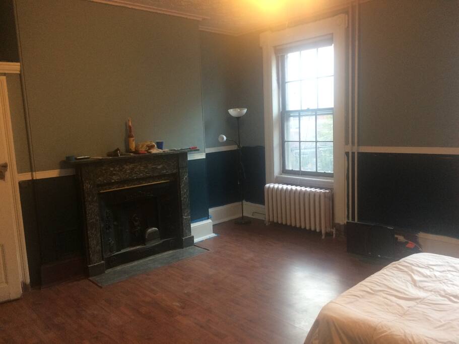 Sadly fireplace does not work :-(