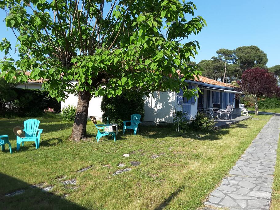 Jardin entièrement clôturé