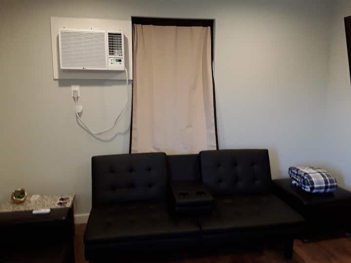 Modern Back Guest House Between Modesto & Ceres - 머데스토