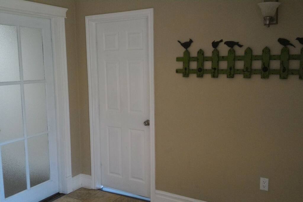 Nice place to kick off your shoes, hang your coat and hat.