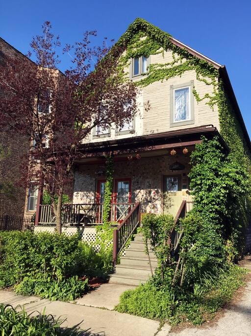 Top 100 Airbnb Rentals 2017 in Chicago, Illinois