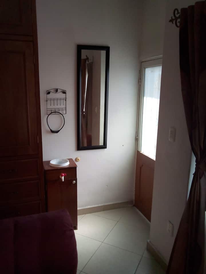 Ცალკე შესასვლელი