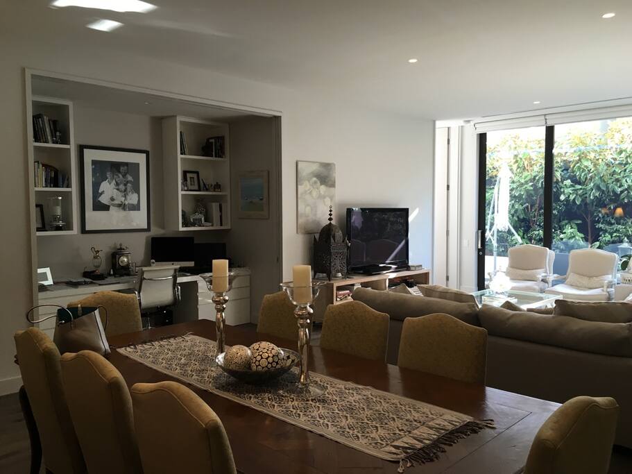 Living come Dining