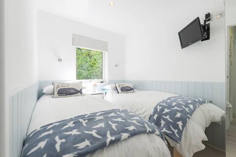 Butterfly Rest, Lelant- St Ives
