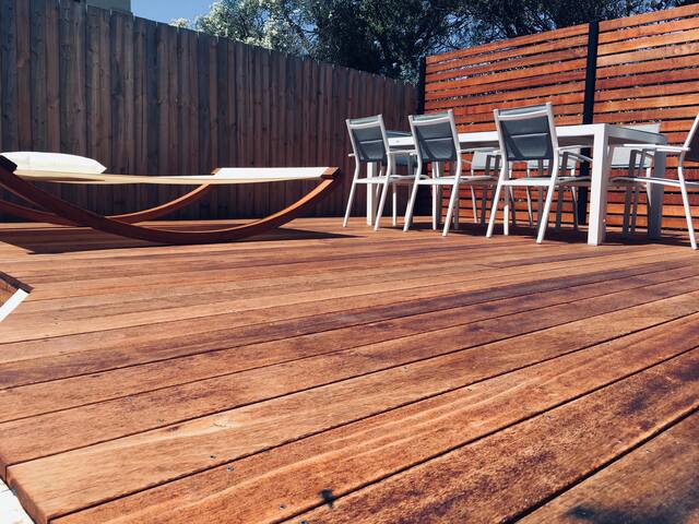 Palm Springs Oasis in Rye – Walk to Beach/Shops! gallery image 3