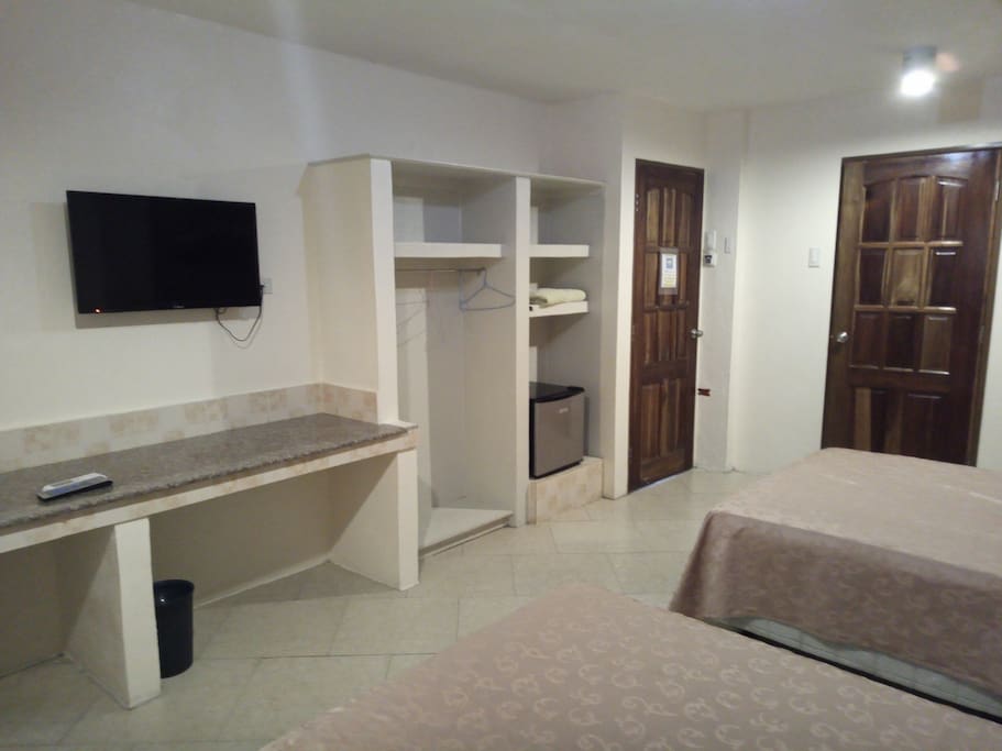 2 Double Beds, good for 4 Persons.