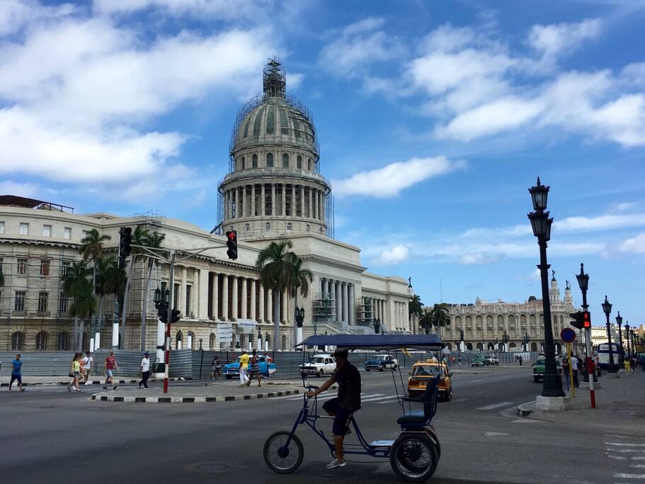 Capitol-- 10 mins from Casa