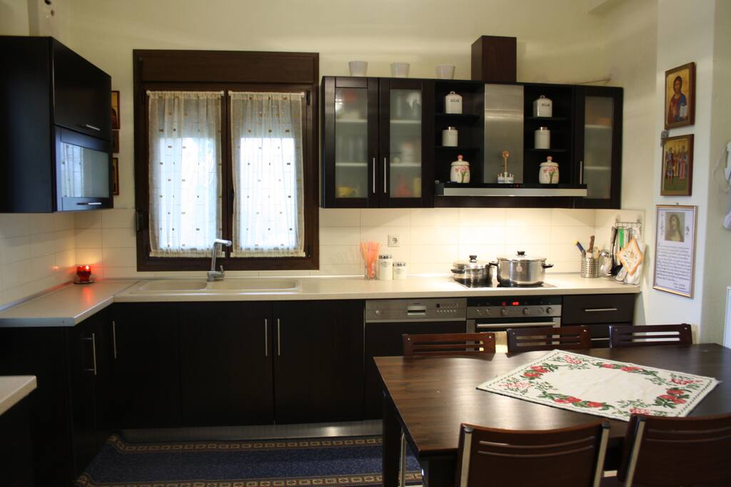 kitchen common space