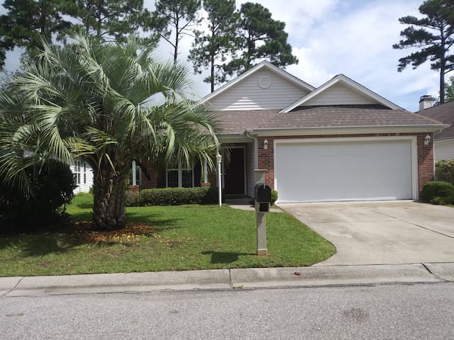 FURNISHED FAMILY NEIGHBORHOOD.MEDICAL.LONG TERM