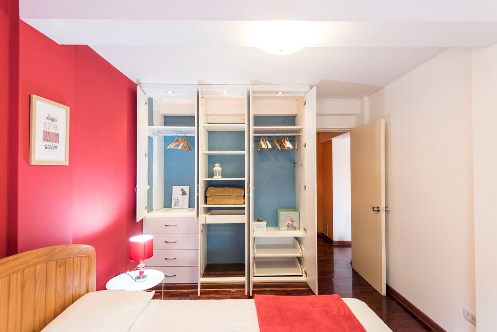 Attractive Bedroom with modern colors