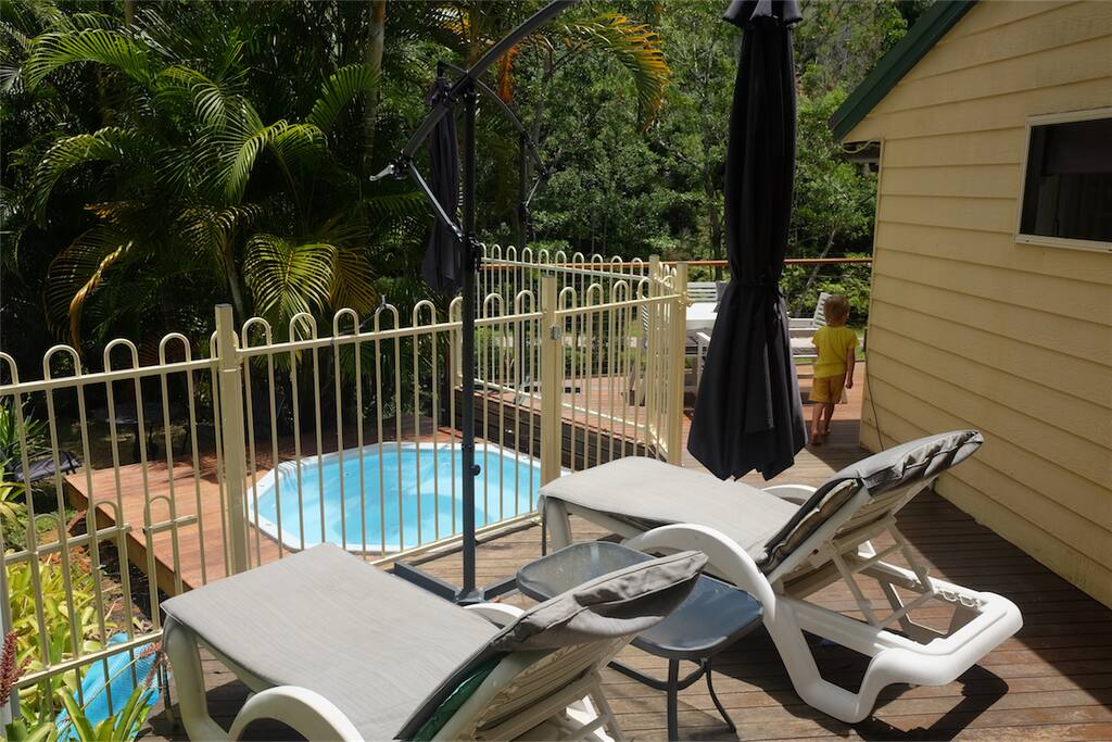 Lofty spa deck