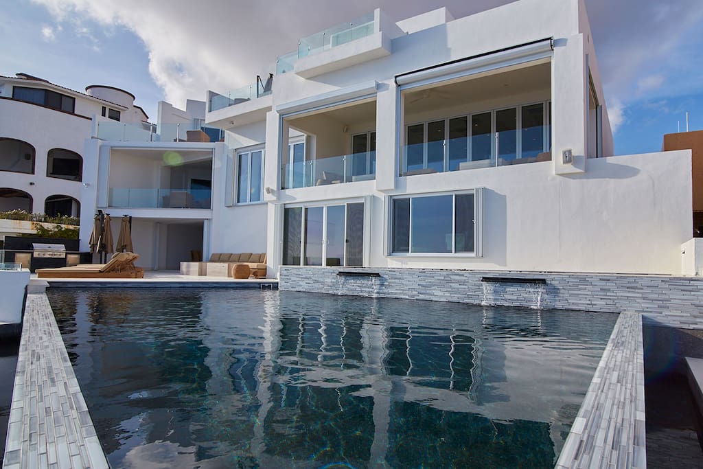 Villa-Lands-End-Pool3.jpg