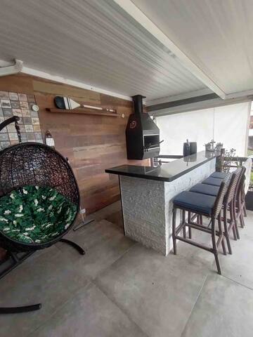 All new Penthouse w Pool and bbq place gallery image 4