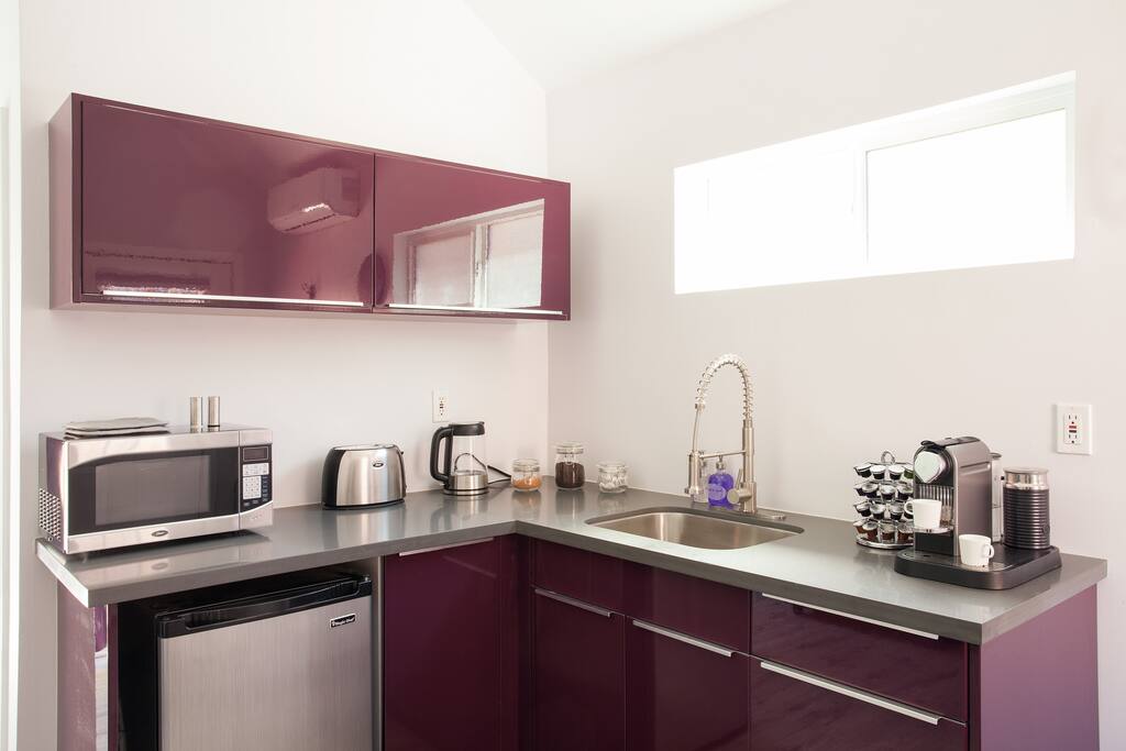 Beautiful mini kitchen with everything you could need! Nespresso, hot water kettle, French Press and more...