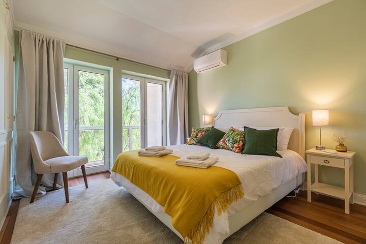 Luxury Colina Park gallery image 5