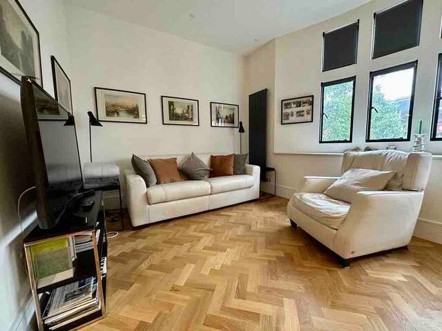 Lovely Home in Mayfair/Oxford St 2 bed apt gallery image 2