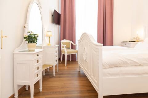 ♕ 200m from imperial villa ♥ of Bad Ischl