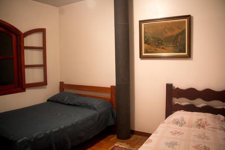 საძინებელი 2
