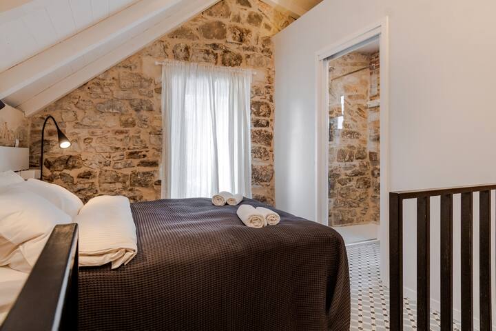 No. 5 Luxury Studio****center of Split