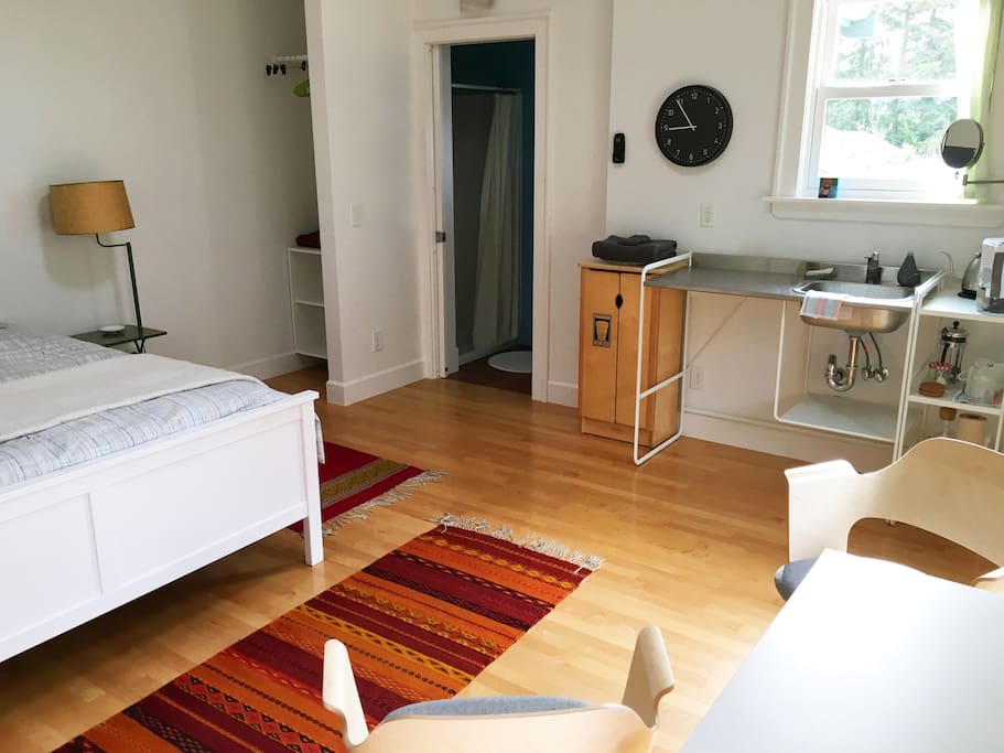 Bright space for simply relaxing or using as a home base while touring the area or spending time on WWU campus... or both.