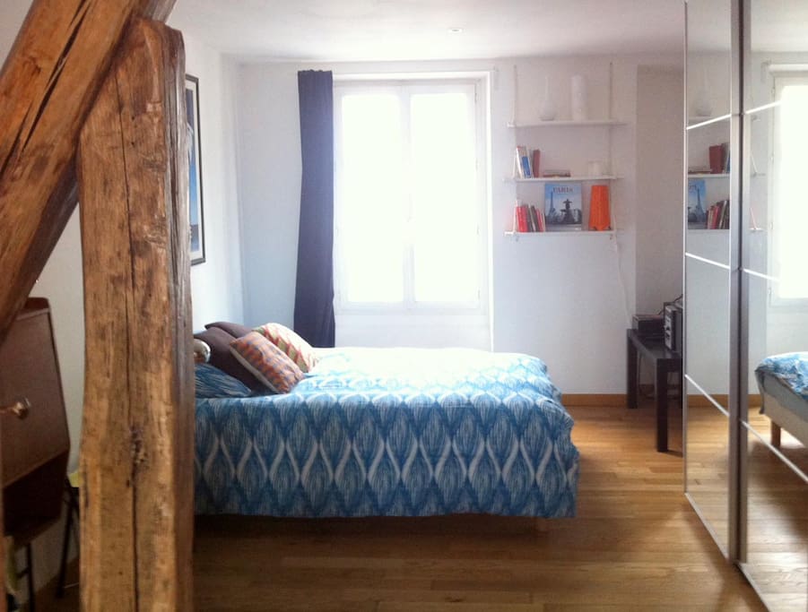 nouveau lit plus confortable pour remplacer l'ancien canapé lit