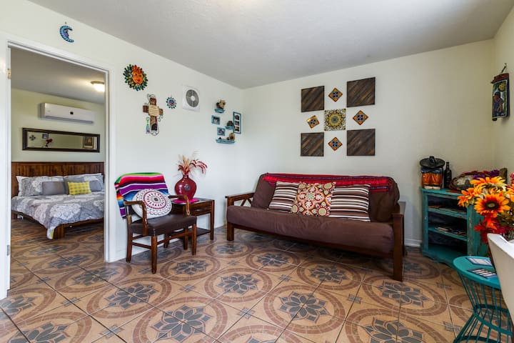 Lovett Southtown APT 4.
